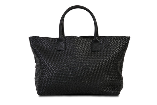Destarina Midnight Black Crosshatch Leather Tote Bag Handbag made by Dewi Maya front view available at the best boutique in Upstate South Carolina Spartanburg Greenville Dewi Maya Boutique